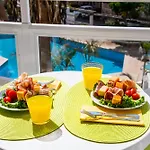 דירה 302 Ponderosa Amazing Location *
